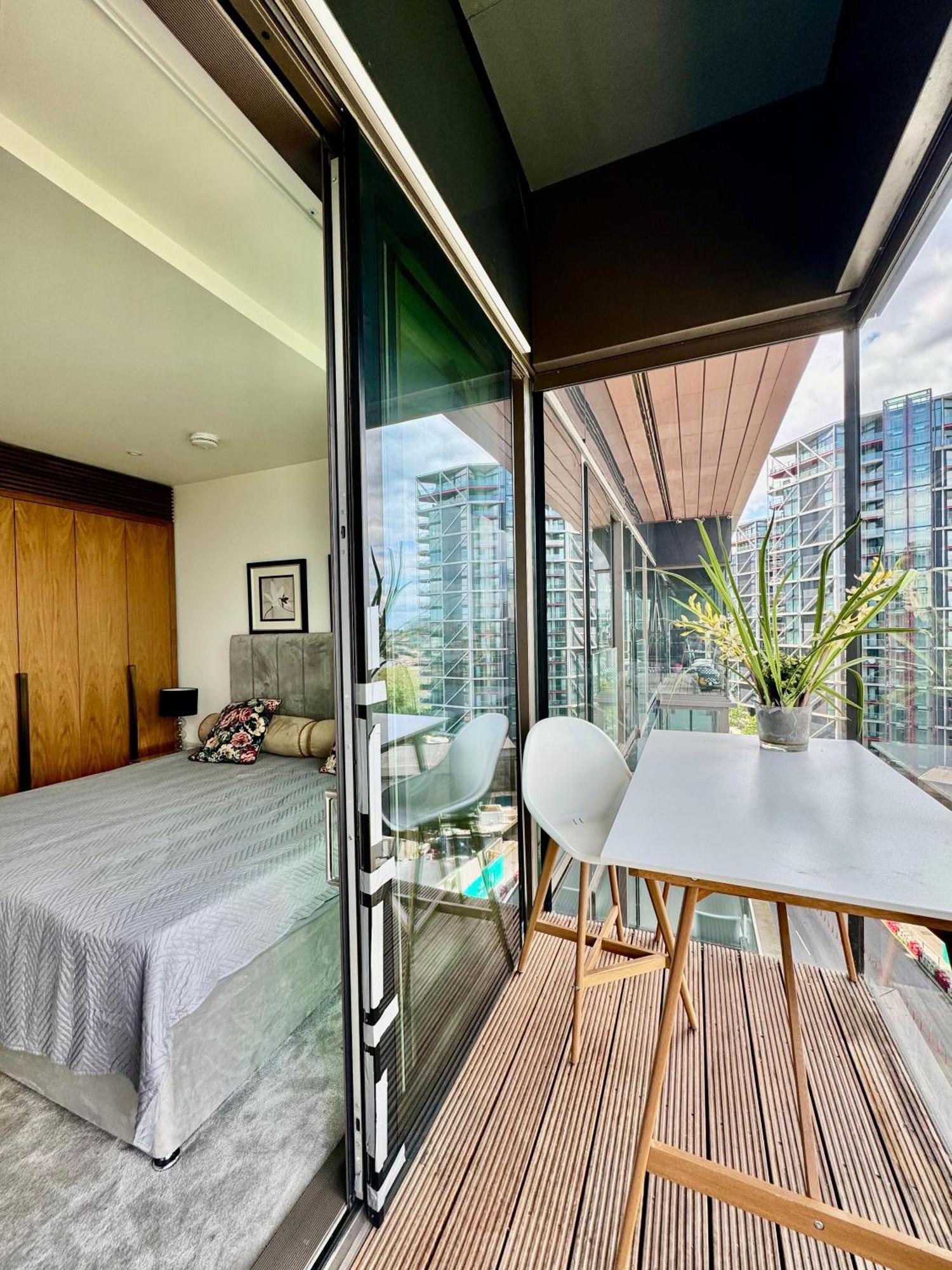 River Panorama Central London 2 Bedroom New Development Luaran gambar